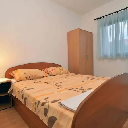 Apartment Dragica *