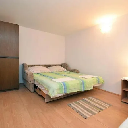 Apartment Dragica